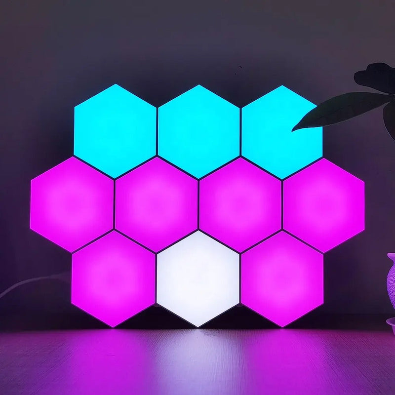 Luminária Hexagonal LED de Parede RGB - Casa e Magia